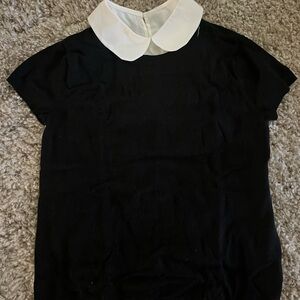 Black Top with White Collar